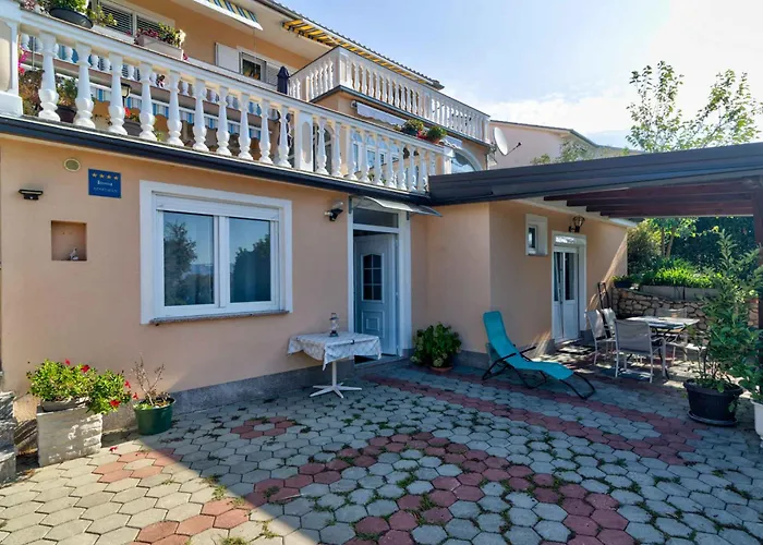 Apartman In 53747 Novi Vinodolski