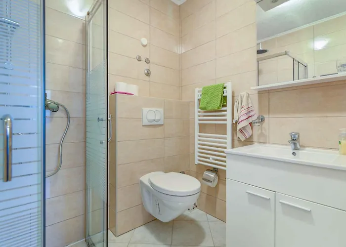 In 53747 Apartman Novi Vinodolski